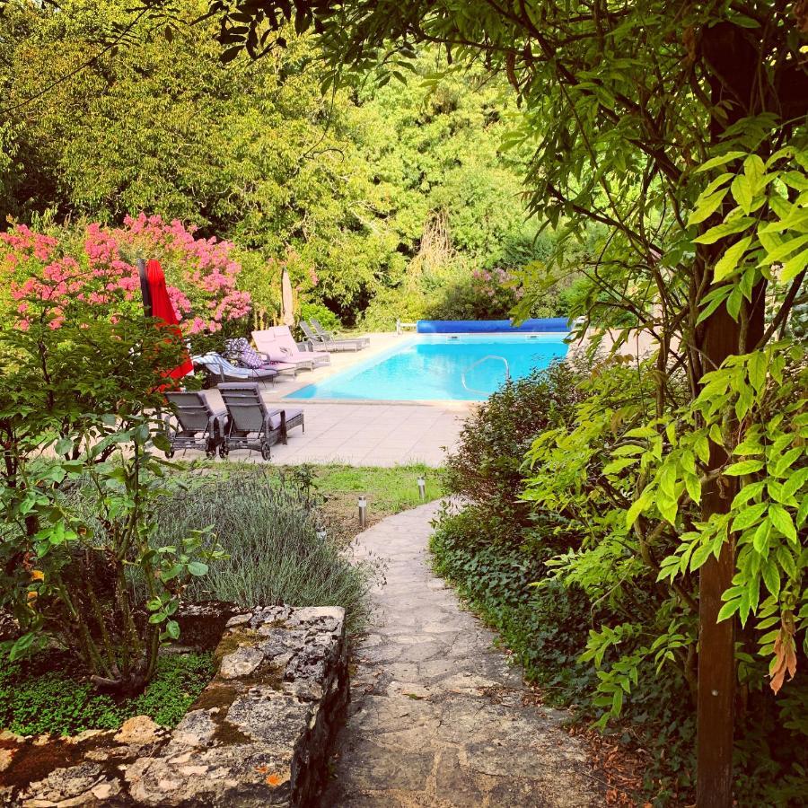 Uniquely Private Holiday Villa In The Charente Puyreaux Bagian luar foto