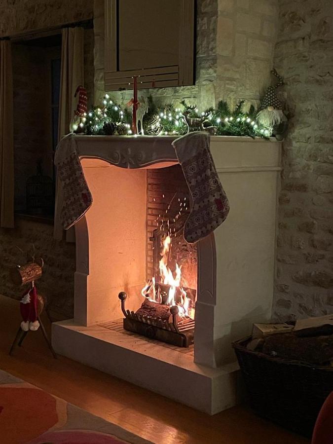 Uniquely Private Holiday Villa In The Charente Puyreaux Bagian luar foto