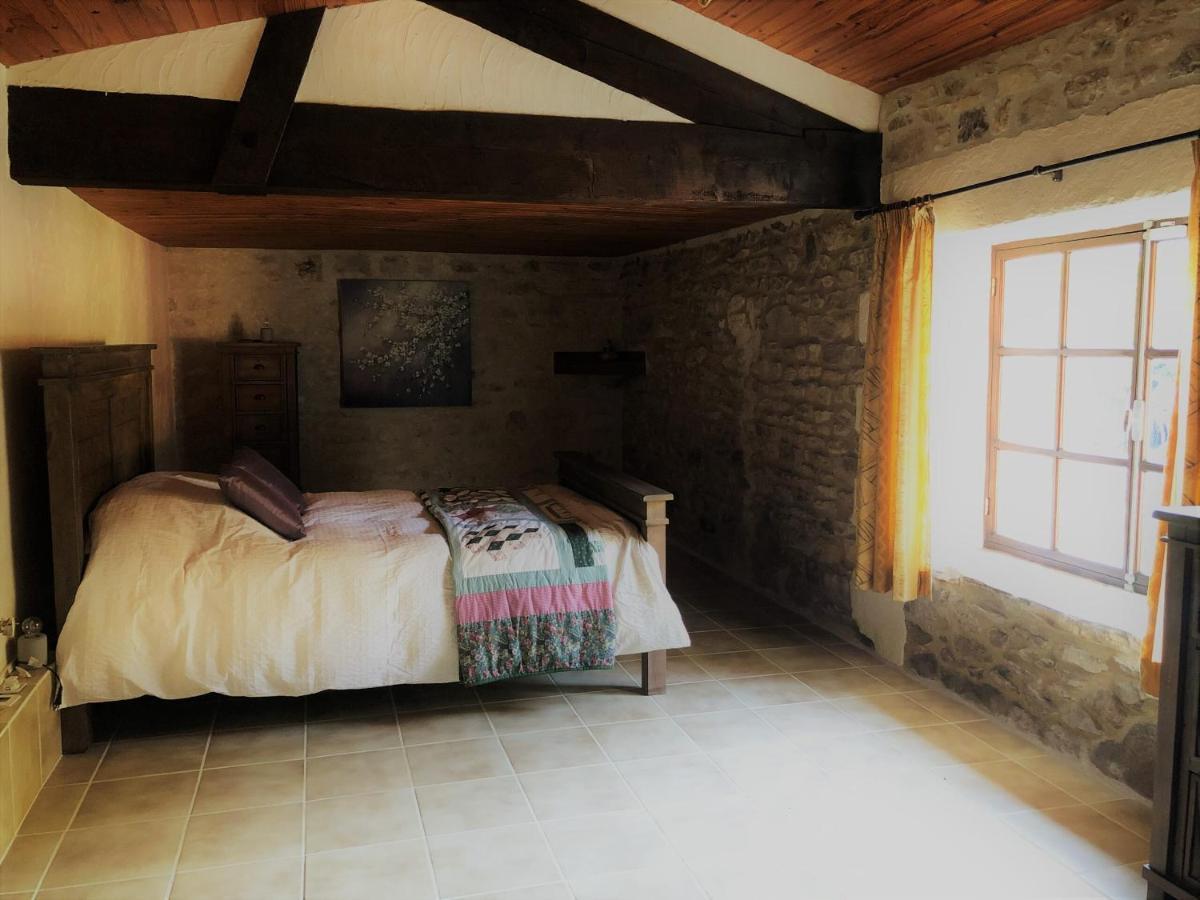 Uniquely Private Holiday Villa In The Charente Puyreaux Bagian luar foto