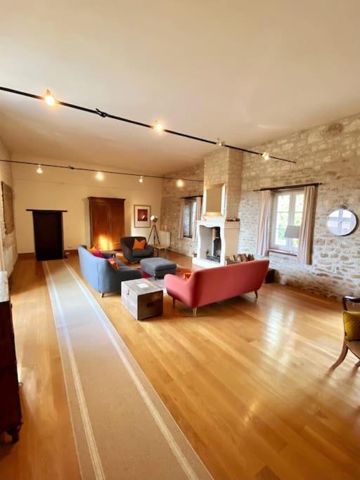 Uniquely Private Holiday Villa In The Charente Puyreaux Bagian luar foto