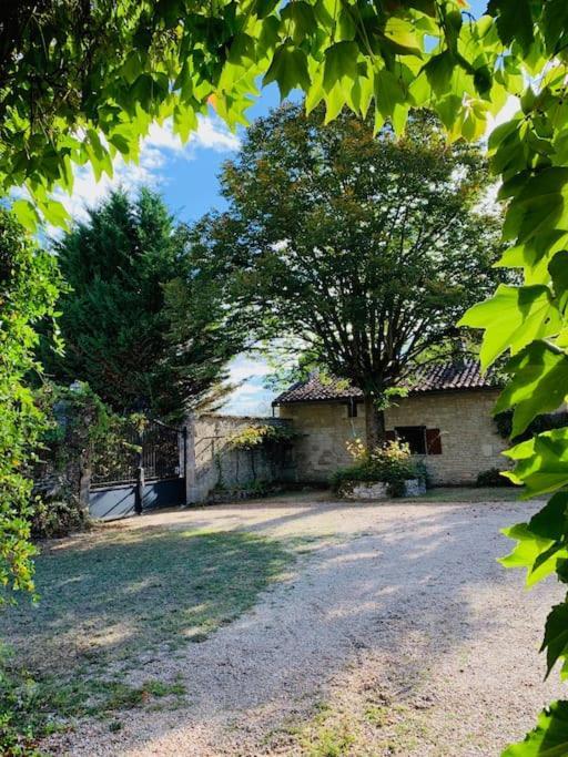 Uniquely Private Holiday Villa In The Charente Puyreaux Bagian luar foto