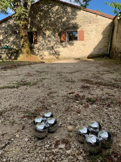 Uniquely Private Holiday Villa In The Charente Puyreaux Bagian luar foto